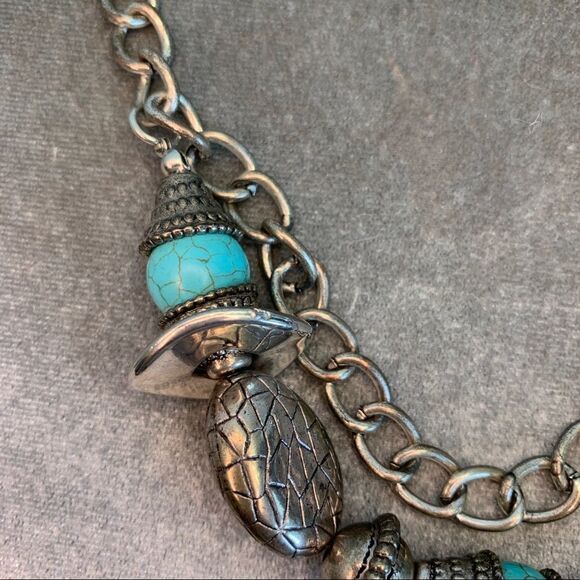 Turquoise coloured bohemian tribal native layered Silvertone statement necklace - Picture 4 of 8